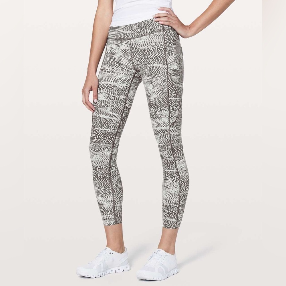 Lululemon Fast & Free 7/8 Tight II *Nulux 25", Swerve Vapor Metal Grey, Size 6 - Picture 1 of 13